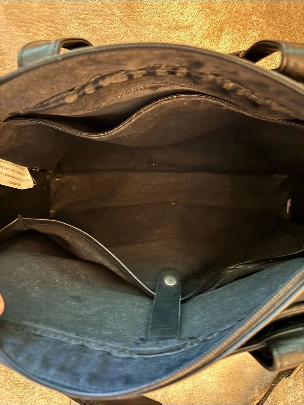 Eddie Bauer sleek black